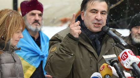 Gürcüstan məhkəməsi Saakaşvili ilə bağlı qiyabi həbs qərarını qüvvədə saxladı