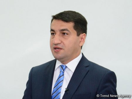 Hikmət Hacıyev Prezident Administrasiyasının şöbə müdiri təyin edildi