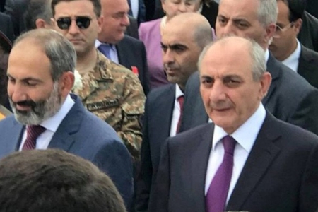 Qarabağ separatçıları da “seçki şousu