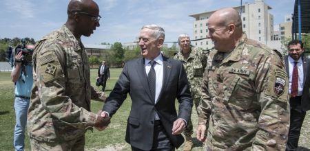 “Milyonlarla adam Amerika bombalarından xilas olmaq üçün Azərbaycana qaçacaq...” “Milyonlarla adam Amerika bombalarından xilas olmaq üçün Azərbaycana qaçacaq...”