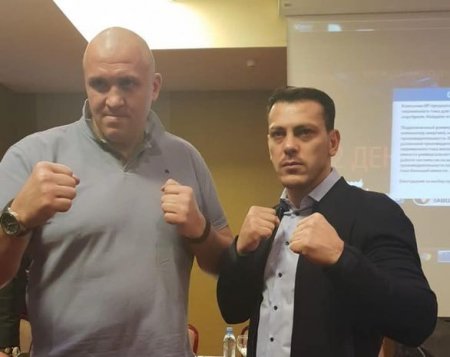 Zabit Səmədov rusiyalı rəqibini nokauta saldı