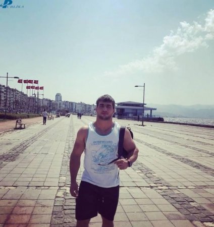 İdmançının qətlində 19 yaşlı gənc və atası ittiham olunurlar