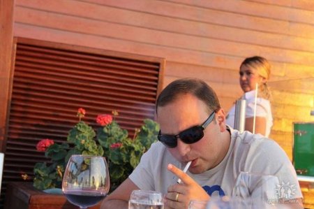 Bakıdakı “Buta Palace”nin art direktoru arvadını 5-ci mərtəbədən atdı