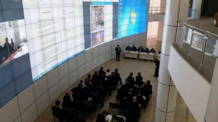 Bakıda keçirilmiş hərracda “Kia” 4400 manata satıldı