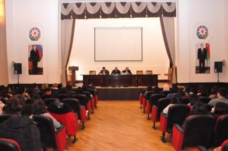 Azərbaycan Dillər Universitetində nələr baş verir?!