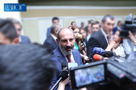 Rusiya XİN Paşinyanı dalana dirədi