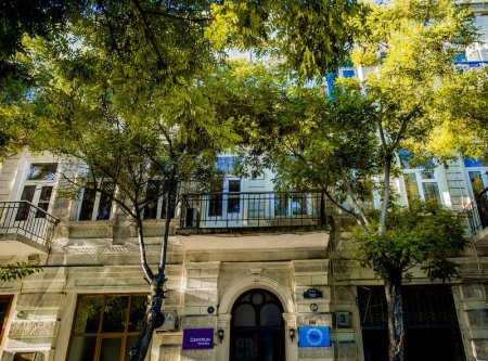Bakıda administrator oteldən 2 min manat oğurladı