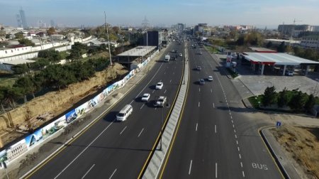 Babək prospektində piyada keçidləri qoymaq yaddan çıxıb?