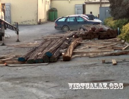 Zay malı topdansatanlar, onlarla çoxmərtəbəli binalar tikənlər...