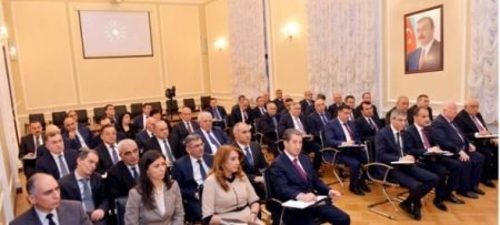 120-dən çox hakim məhkəmə sistemindən kənarlaşdırılıb