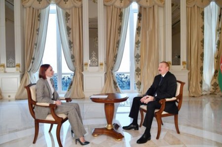 İlham Əliyev: Azərbaycanı avantüralara cəlb etmək istəyirlər