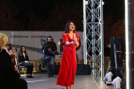 Bakı bulvarında bayram konserti