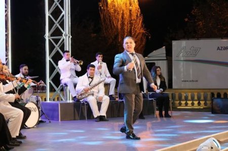 Bakı bulvarında bayram konserti