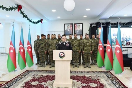 Mehriban Əliyeva DTX-nin hərbi hissəsində keçirilən bayram tədbirində