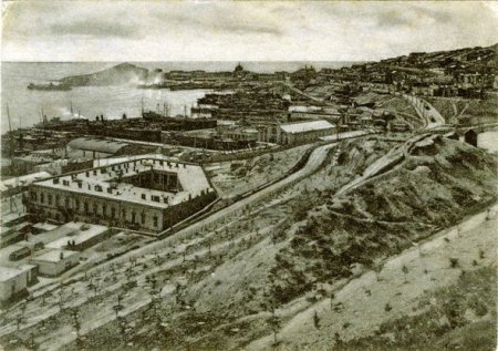 1920-ci illərin Bakısı açıqçalarda