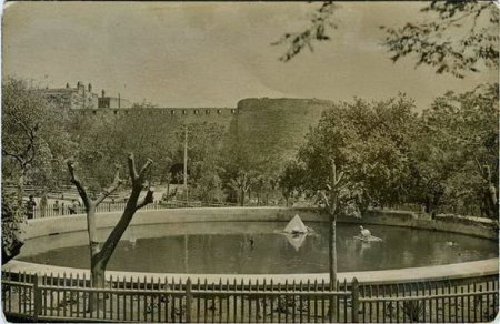 1920-ci illərin Bakısı açıqçalarda
