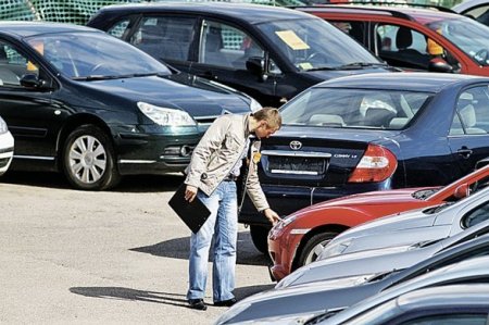 Azərbaycanlı mühacir Fransada dolanmağın asan yolunu tapdı...