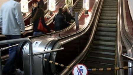 Metronun “Sahil” stansiyasında həyəcanlı anlar yaşandı