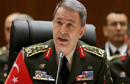 Türkiyənin müdafiə naziri Azərbaycan xalqına təşəkkür etdi