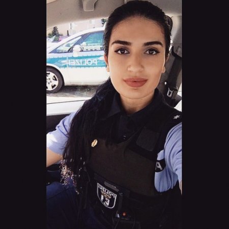 Azərbaycanlı Lana Atakişiyeva Almaniyanın “ən çılğın polisi” adına namizəddir