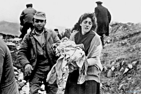 Moskva Polad Bülbüloğlunu dalana gətirmək istəyir