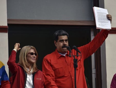 Maduro ABŞ-la bütün diplomatik əlaqələri kəsdi
