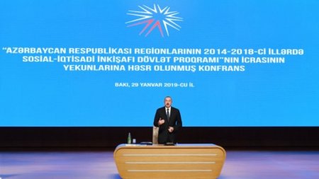 İlham Əliyev sahibkarları və dövlət müəssisələrini işçiləri ixtisar etməməyə çağırdı