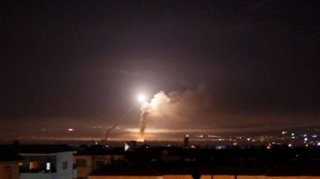 İsrail Hələbi bombaladı