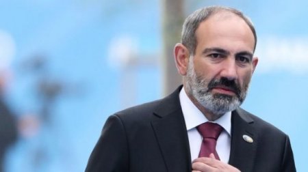 Paşinyan Əliyevlə danışıqlar barədə: “İnqilab baş vermədi”