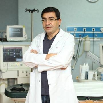 “Baku Medical Plaza”da əməliyyat olunan müəllimə ölüm ayağında “Baku Medical Plaza”da əməliyyat olunan müəllimə ölüm ayağında