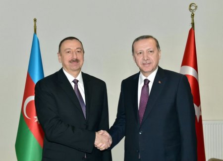İlham Əliyev türkiyəli həmkarını təbrik edib