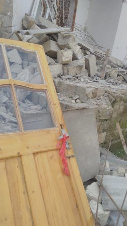 Abşeronun icra başçısı sabah toy olacaq evi uçurtdu