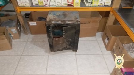 Bakıda aptek oğrularını videokameraların köməyi ilə müəyyənləşdirib tutdular
