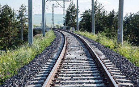 Ləki-Qəbələ dəmir yolu xəttinin tikintisi altına düşən torpaqlar alınacaq