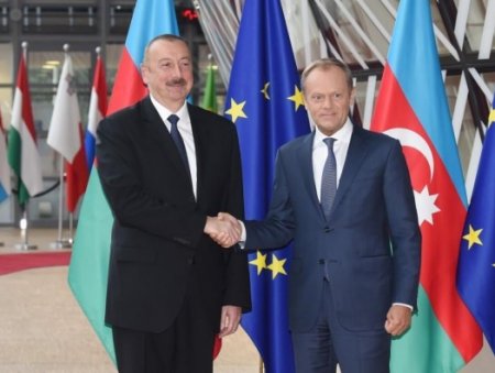 Aİ nümayəndəsi İlham Əliyevin Brüsselə tarixi səfəri haqda