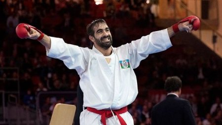 Rəfael Ağayev “şeytanın qıçı”nı Moskvada qırdı