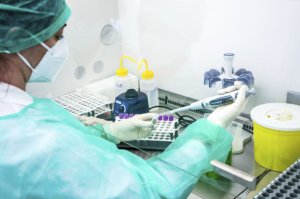 Azərbaycanda koronavirusa yoluxanların sayı kəskin artdı Azərbaycanda koronavirusa yoluxanların sayı kəskin artdı