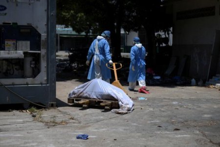 Latın Amerikasında koronavirus dəhşətləri: küçələr meyitlə doludur...