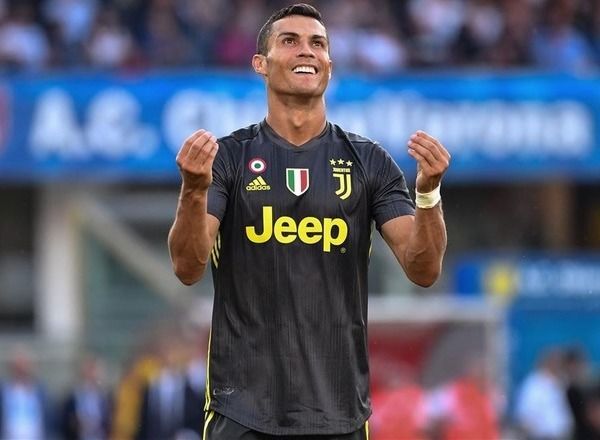 Ronaldu zorlama ittihamı ilə bağlı “Real”dan şübhələnir