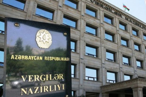 Səlahiyyət verildi, məsuliyyəti qəbul etmirlər... - DSMF və Vergilər Nazirliyi vətəndaşı yollara salıb